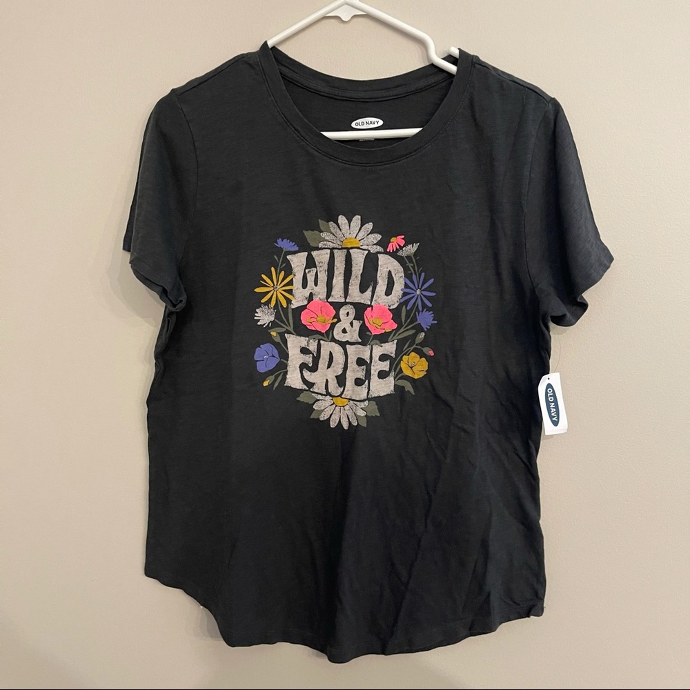 NWT Old Navy Graphic Tee